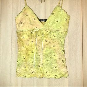 💰4/$25 Lace Spaghetti Strap Top Lime & Cream